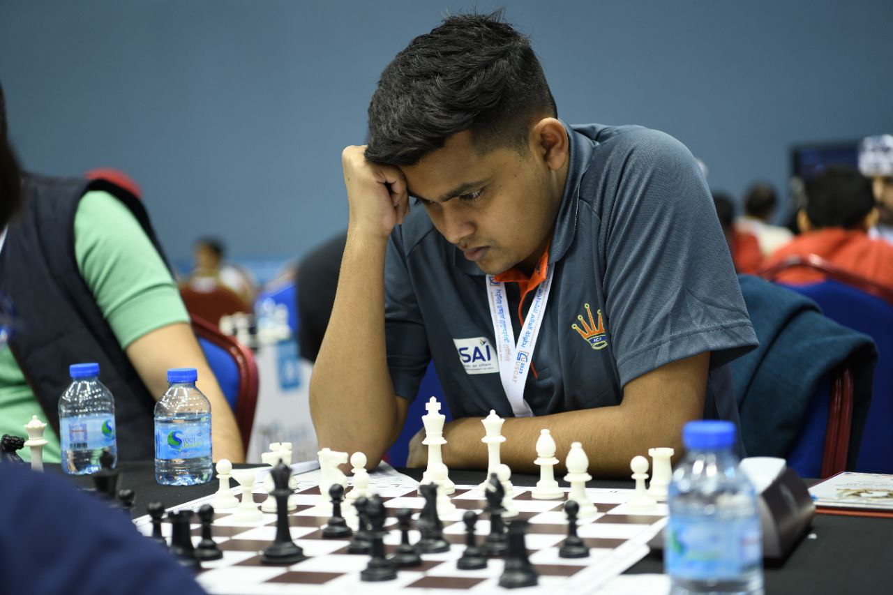 Student in blue t-shirt
